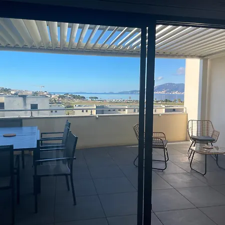 Apartmán Superbe 2 Avec Vue *